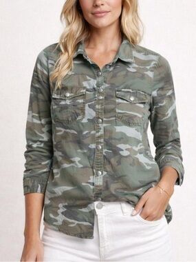 Forever 21 shirt sz Small